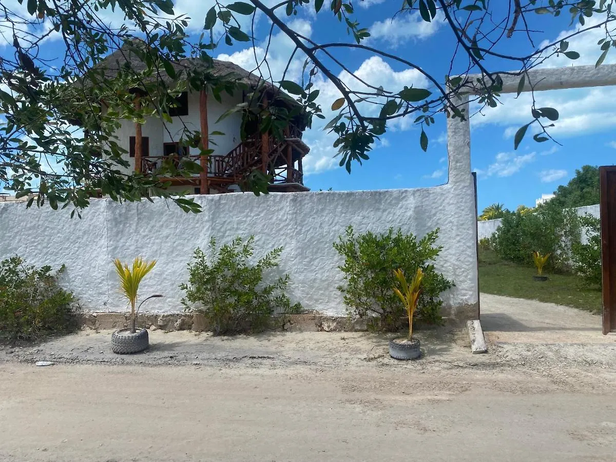 Waikiki Villa Eco Holbox Mexico