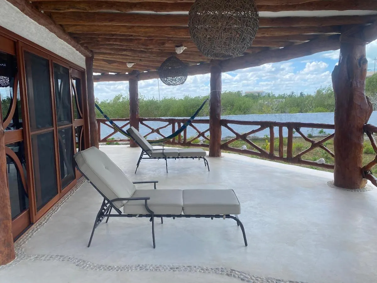 Bed & Breakfast Waikiki Villa Eco Holbox